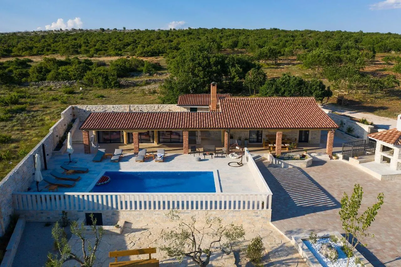 Villa Bukovica Benkovac 0*,  Croatia