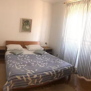 Elena Apartman